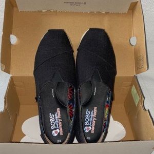 SKECHERS LADIES BOB WEDGE CANVAS SHOES